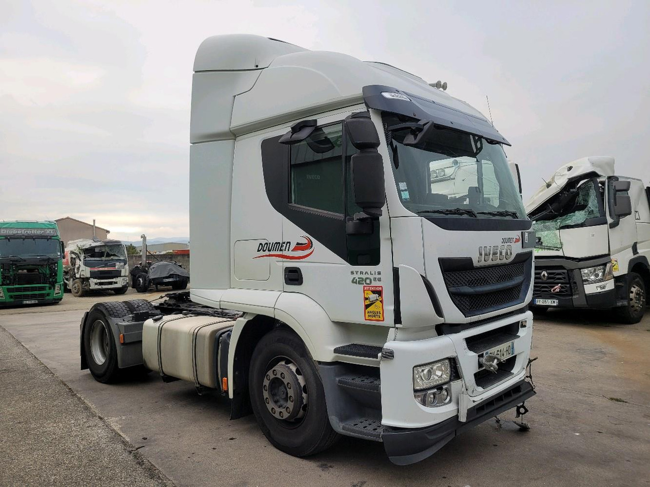 IVECO STRALIS 440S42 4X2 - Влекач: снимка 1 IVECO STRALIS 440S42 4X2 - Влекач: снимка 1