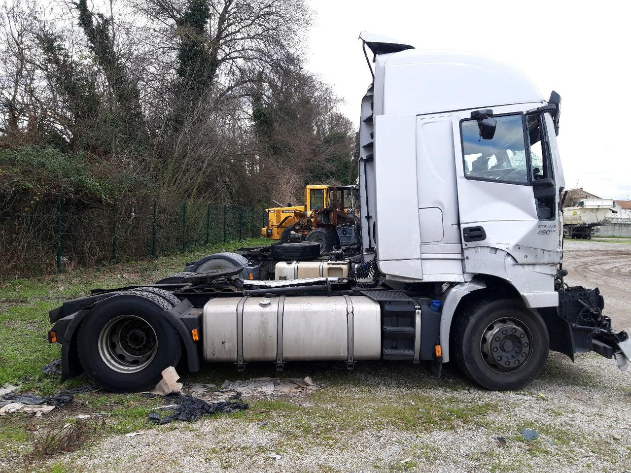 IVECO STRALIS 460 E6 - Влекач: снимка 3 IVECO STRALIS 460 E6 - Влекач: снимка 3