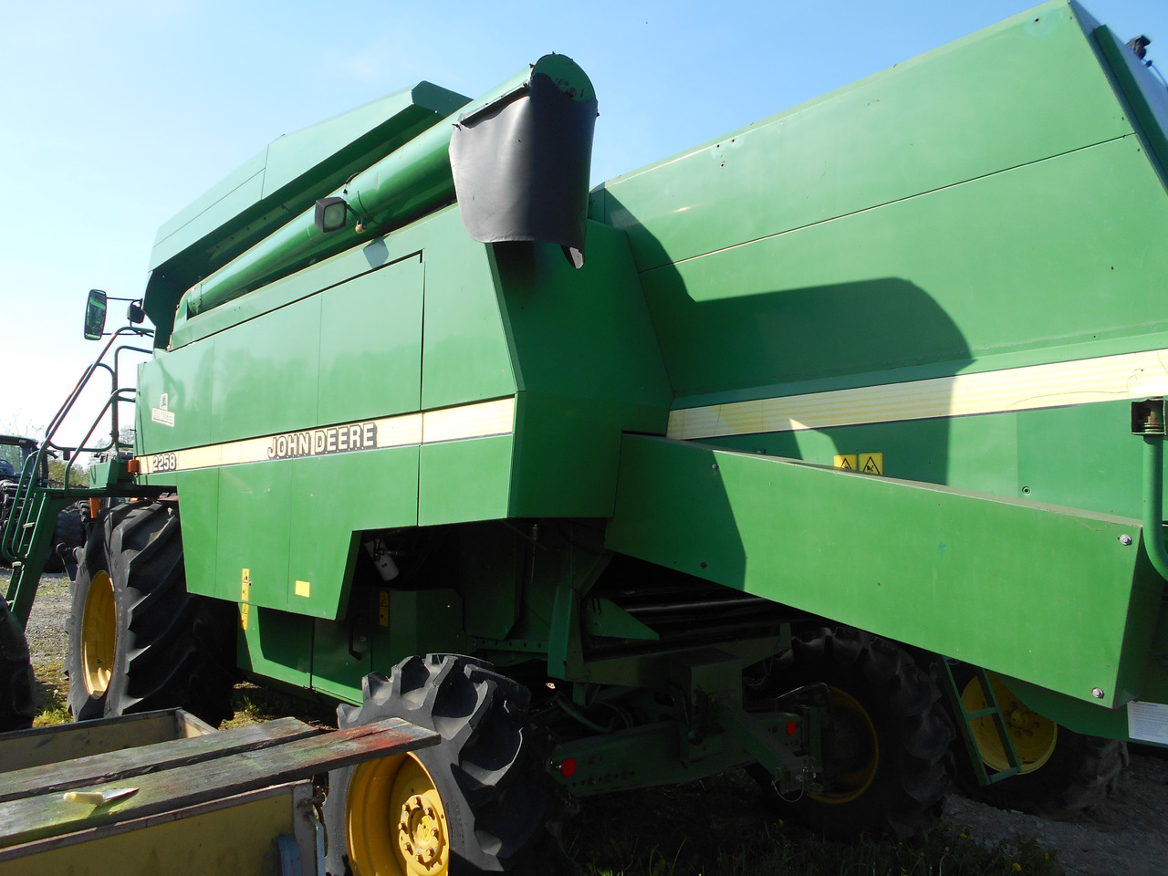 Kombajn do zboża John deer 2258 - Зърнокомбайн: снимка 3 Kombajn do zboża John deer 2258 - Зърнокомбайн: снимка 3