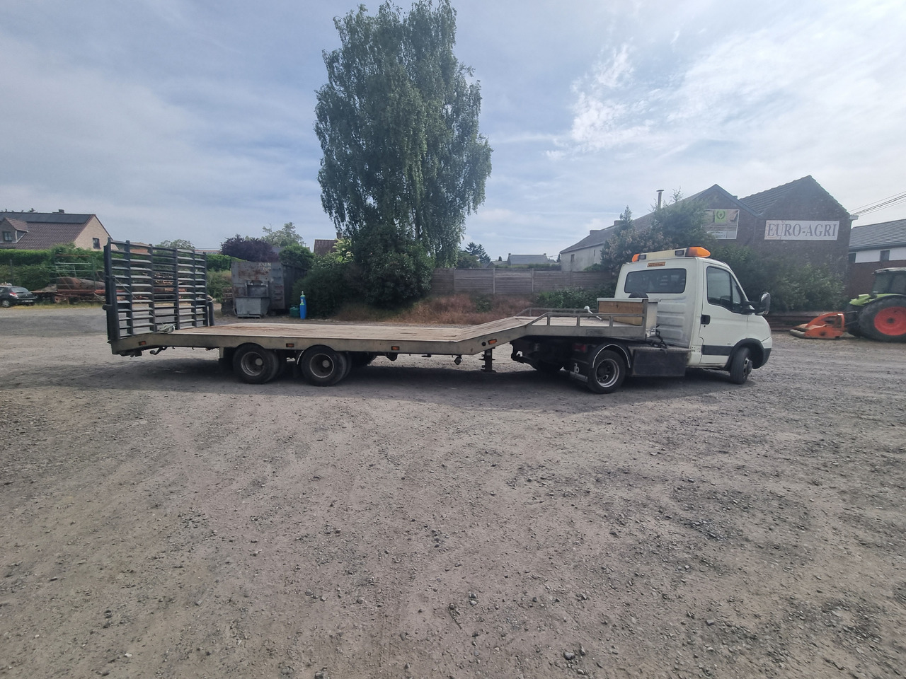 IVECO DAILY 35C18 - Лекотоварен влекач: снимка 4 IVECO DAILY 35C18 - Лекотоварен влекач: снимка 4