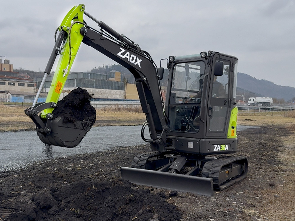 ZAOX ZA38A - Мини багер: снимка 2 ZAOX ZA38A - Мини багер: снимка 2