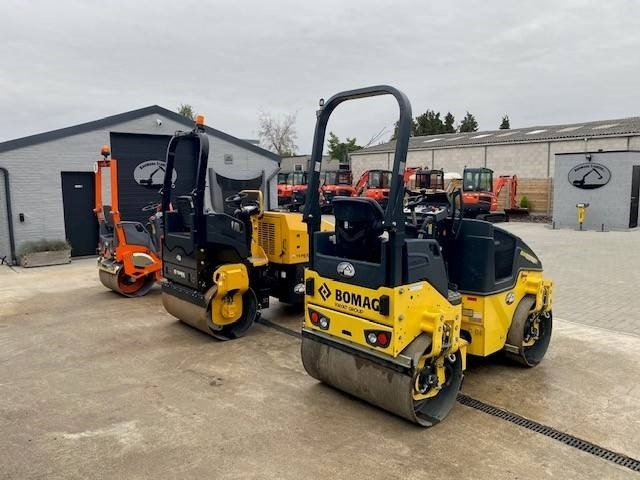 Bomag BW 120 AD-5 - Пътен валяк: снимка 3 Bomag BW 120 AD-5 - Пътен валяк: снимка 3