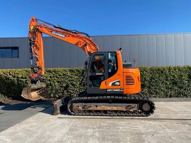 Doosan DX140 LCR-5 - Верижен багер: снимка 3 Doosan DX140 LCR-5 - Верижен багер: снимка 3