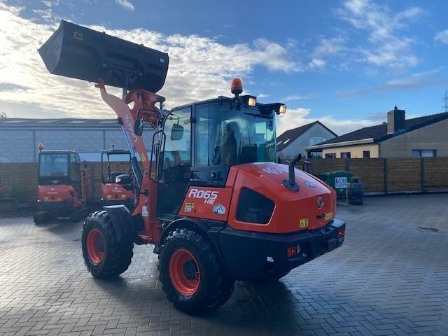 Kubota R 065 - Колесен товарач: снимка 3 Kubota R 065 - Колесен товарач: снимка 3