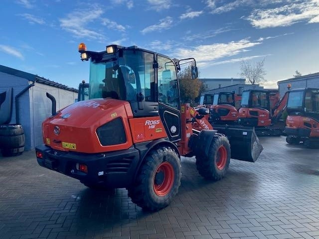 Kubota R 065 - Колесен товарач: снимка 4 Kubota R 065 - Колесен товарач: снимка 4
