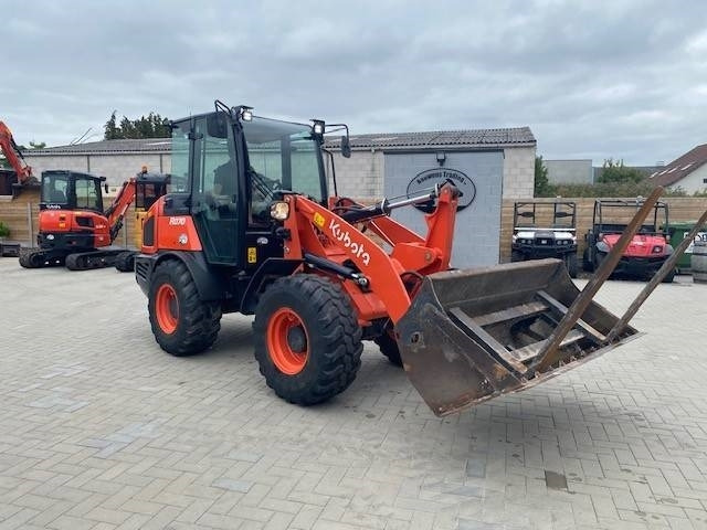 Kubota R 070 - Колесен товарач: снимка 5 Kubota R 070 - Колесен товарач: снимка 5