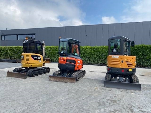 Kubota U 27-4 - Мини багер: снимка 2 Kubota U 27-4 - Мини багер: снимка 2