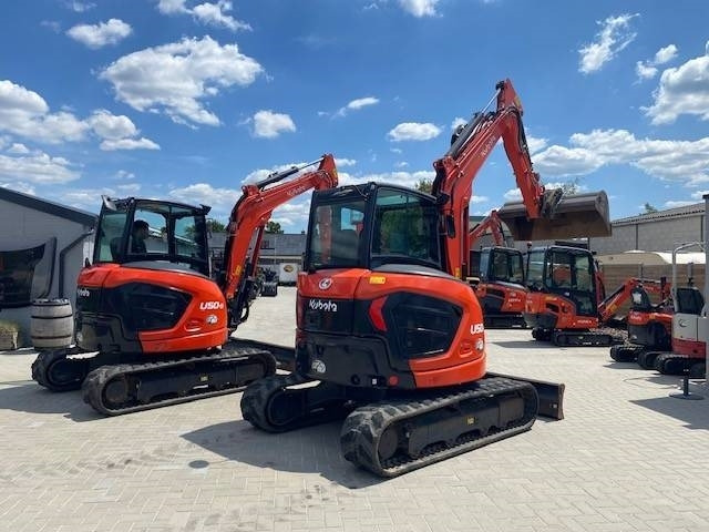 Kubota U 50-5 - Мини багер: снимка 3 Kubota U 50-5 - Мини багер: снимка 3