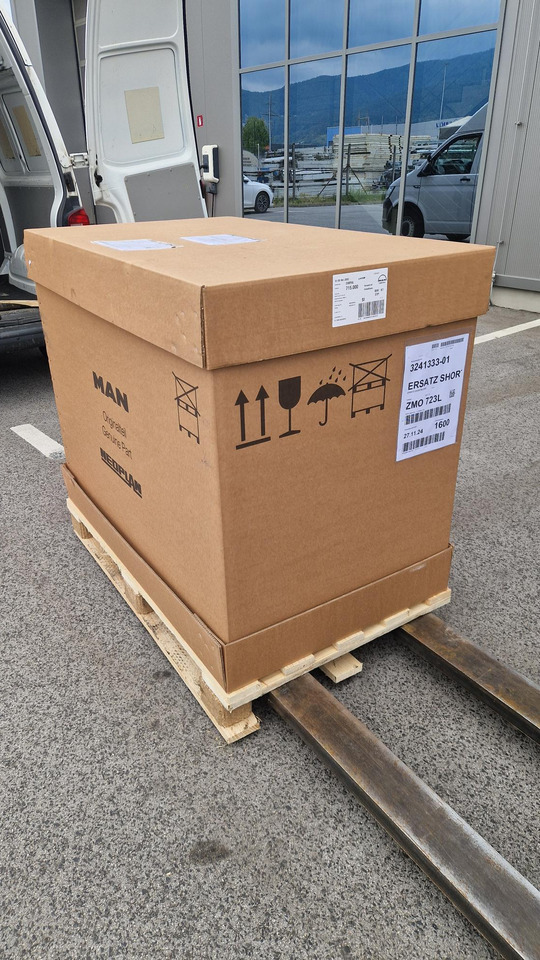 MAN D2676LF 81005016325 NEW MOTOR - Двигател: снимка 3 MAN D2676LF 81005016325 NEW MOTOR - Двигател: снимка 3