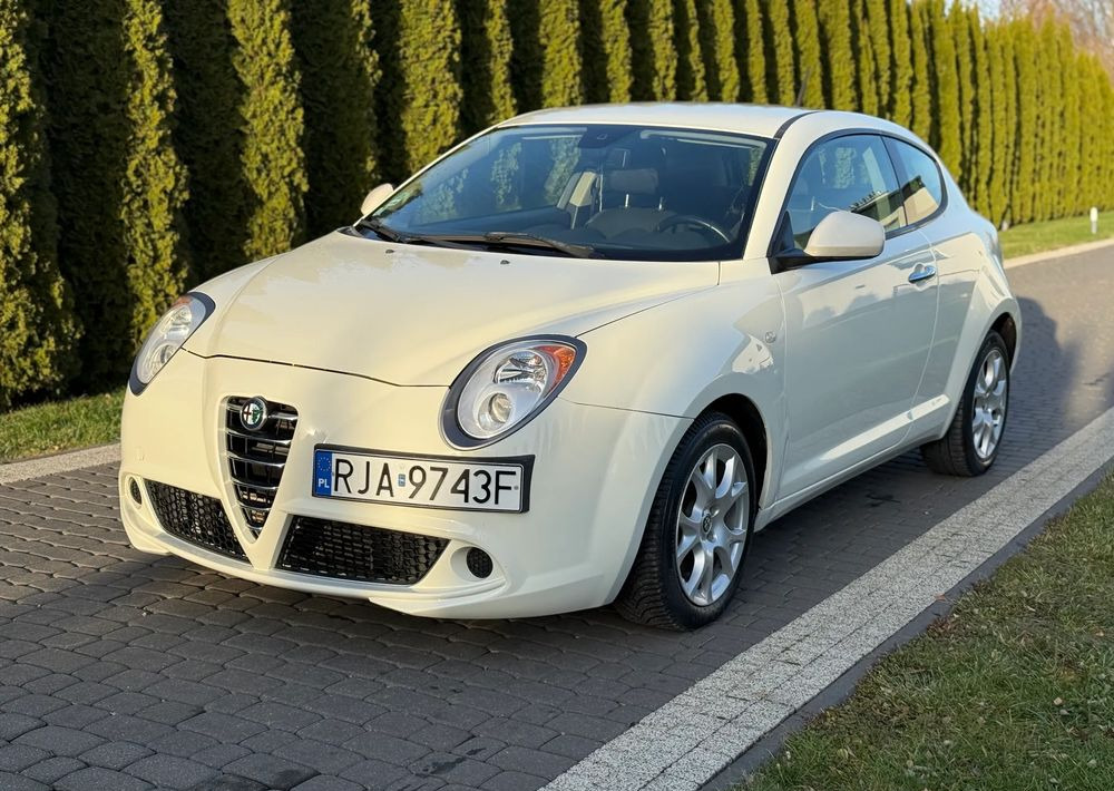 Alfa Romeo Mito - Лек автомобил: снимка 3 Alfa Romeo Mito - Лек автомобил: снимка 3