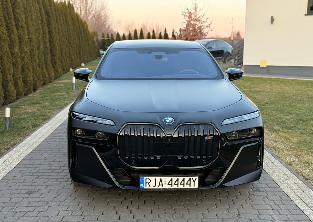 BMW Seria 7 - Седан: снимка 3 BMW Seria 7 - Седан: снимка 3