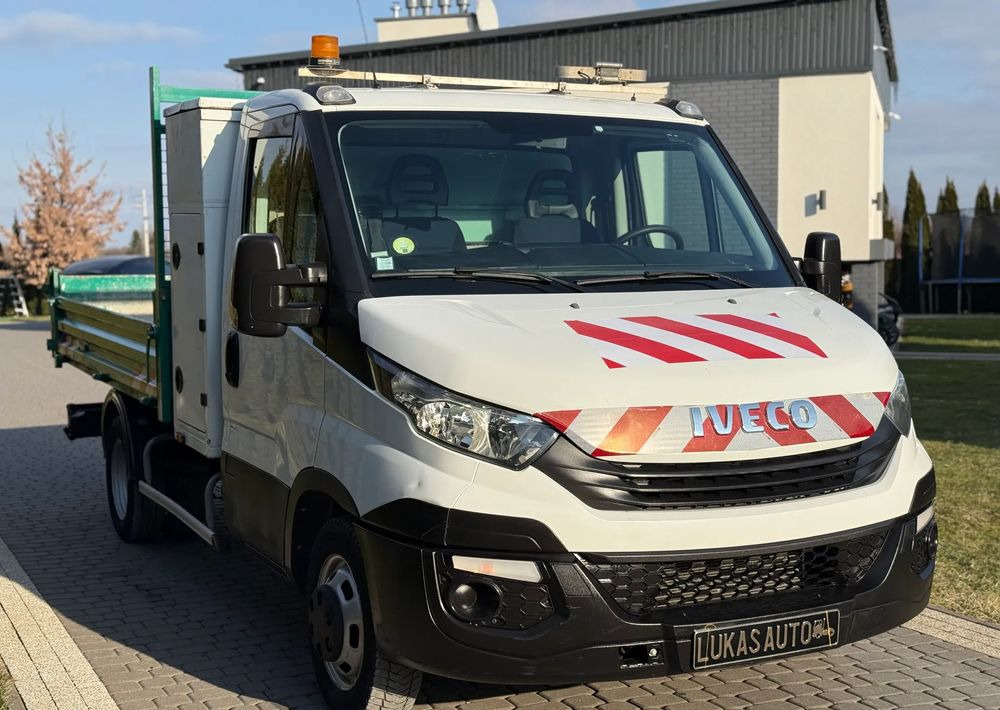 Iveco DAILY 35C15 WYROTKA SKRZYNKA - Бус самосвал: снимка 5 Iveco DAILY 35C15 WYROTKA SKRZYNKA - Бус самосвал: снимка 5