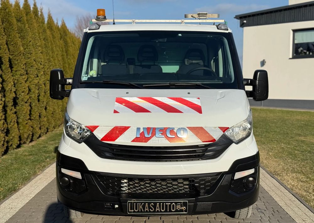 Iveco DAILY 35C15 WYROTKA SKRZYNKA - Бус самосвал: снимка 4 Iveco DAILY 35C15 WYROTKA SKRZYNKA - Бус самосвал: снимка 4