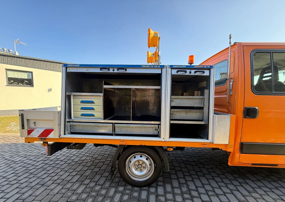 Iveco DAILY 35S13 - Брезентов бус: снимка 5 Iveco DAILY 35S13 - Брезентов бус: снимка 5