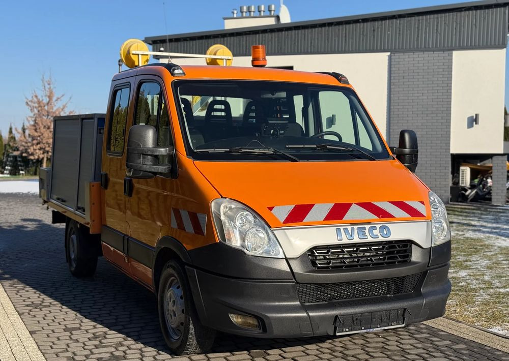 Iveco DAILY 35S13 - Брезентов бус: снимка 3 Iveco DAILY 35S13 - Брезентов бус: снимка 3