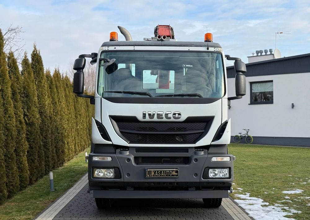 Iveco STRALIS 330 / 4x2 / FASSI F135 / WYWROTKA - Самосвал камион: снимка 5 Iveco STRALIS 330 / 4x2 / FASSI F135 / WYWROTKA - Самосвал камион: снимка 5