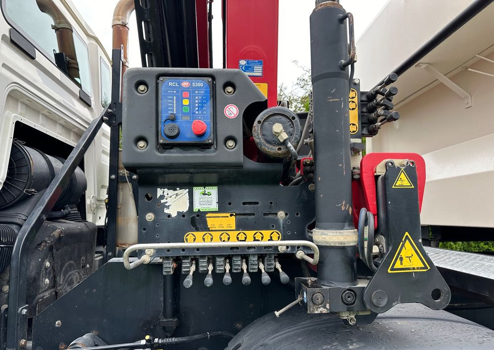 Самосвал камион MAN TGS 440 / 8x4 / HMF 1530 / HYDROBURTA: снимка 14