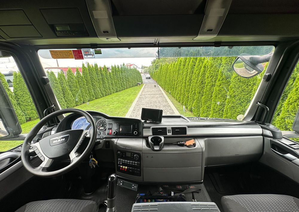 Самосвал камион MAN TGS 440 / 8x4 / HMF 1530 / HYDROBURTA: снимка 10
