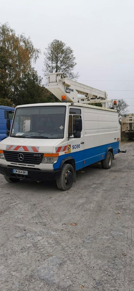 Mercedes-Benz VARIO 815 D 17 M - Автовишка: снимка 4 Mercedes-Benz VARIO 815 D 17 M - Автовишка: снимка 4