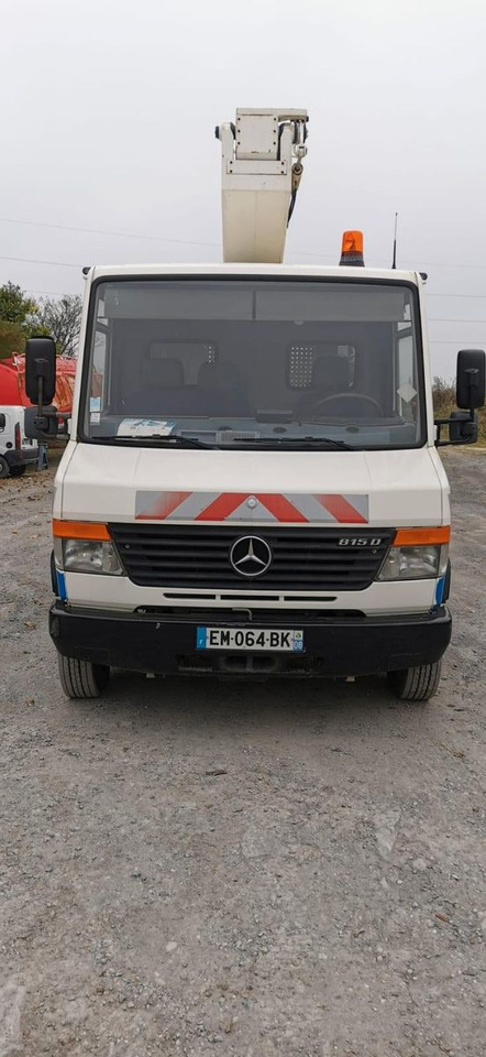 Mercedes-Benz VARIO 815 D 17 M - Автовишка: снимка 2 Mercedes-Benz VARIO 815 D 17 M - Автовишка: снимка 2