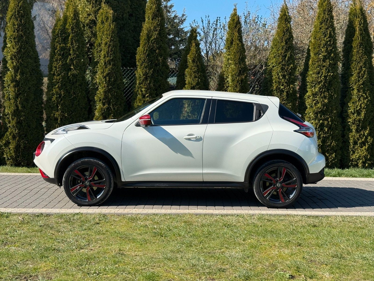 Nissan Juke N-Connecta - Джип: снимка 5 Nissan Juke N-Connecta - Джип: снимка 5