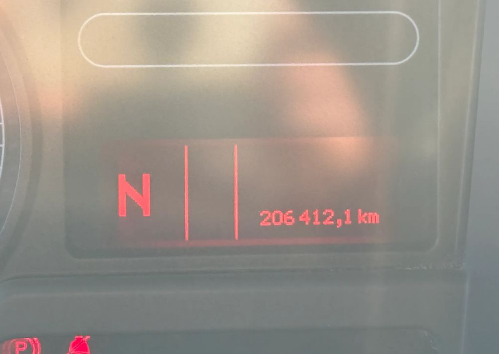 Самосвал камион Renault MIDLUM 220 12 T WYWROTKA 6 MIEJSC: снимка 15