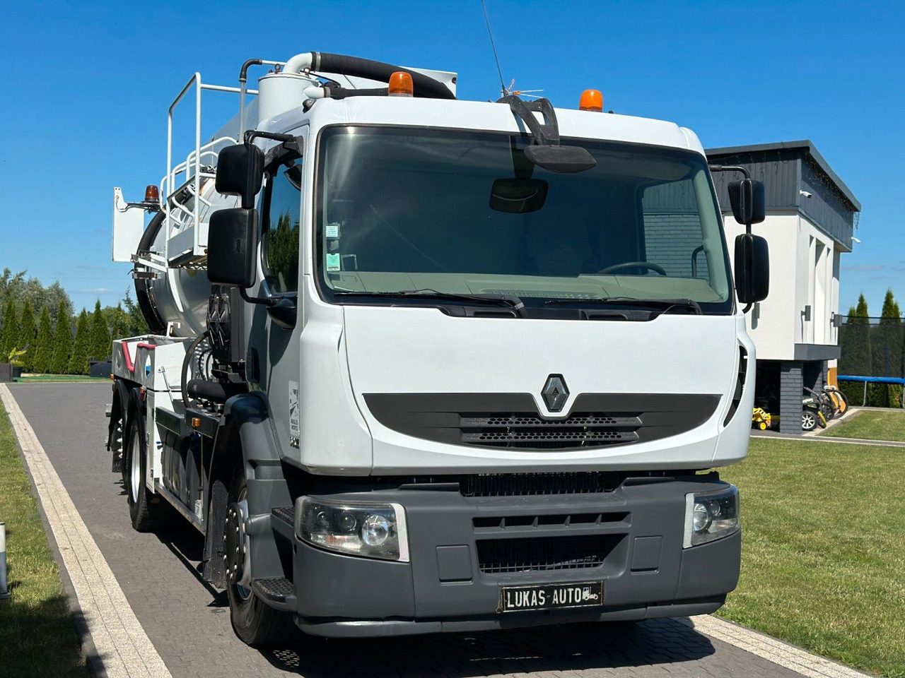 Renault PREMIUM 320 6x2 T RIVARD. TWO CHAMBERS - Каналопочистваща машина: снимка 3 Renault PREMIUM 320 6x2 T RIVARD. TWO CHAMBERS - Каналопочистваща машина: снимка 3