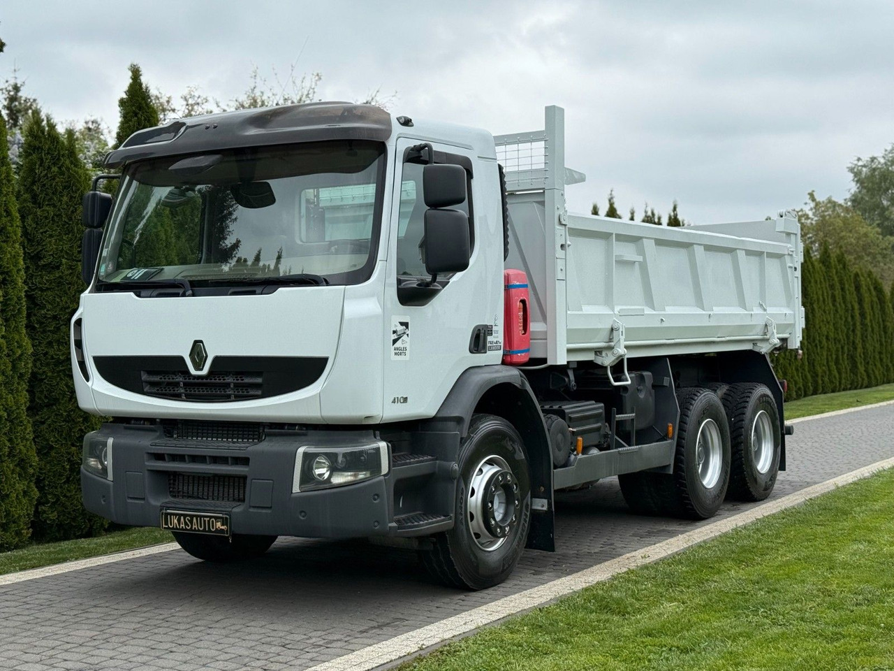 Renault PREMIUM 410 DXI 6X4 TIPPER - Самосвал камион: снимка 5 Renault PREMIUM 410 DXI 6X4 TIPPER - Самосвал камион: снимка 5