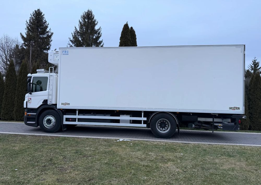 Scania P 280 CHEREAU CARRIER HAKÓWKA - Рефрижератор камион: снимка 4 Scania P 280 CHEREAU CARRIER HAKÓWKA - Рефрижератор камион: снимка 4