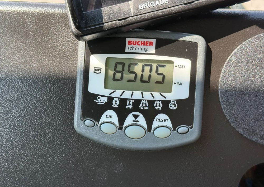 Боклукчийска кола Schmidt BUCHER CITYCAT 5000: снимка 9