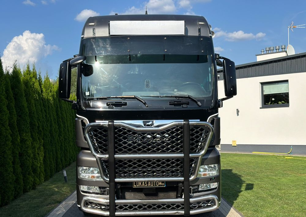 MAN TGX 18.580 D38 XXL RETARDER - Влекач: снимка 2 MAN TGX 18.580 D38 XXL RETARDER - Влекач: снимка 2