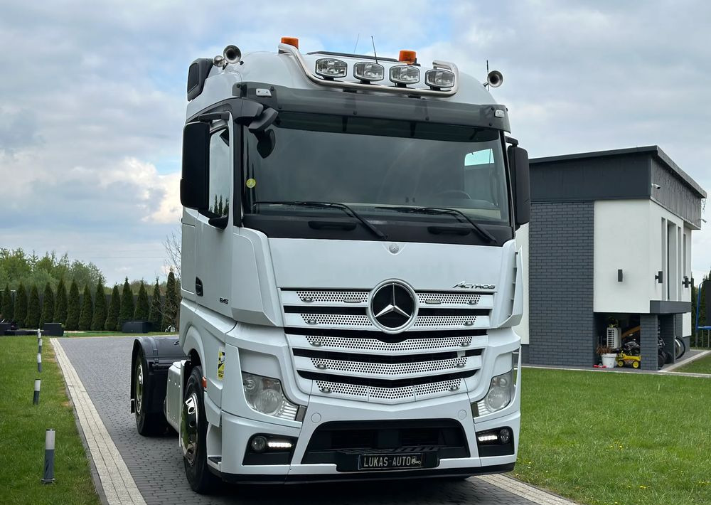Mercedes-Benz ACTROS 1845 AUTOMAT LODÓWKA - Влекач: снимка 1 Mercedes-Benz ACTROS 1845 AUTOMAT LODÓWKA - Влекач: снимка 1