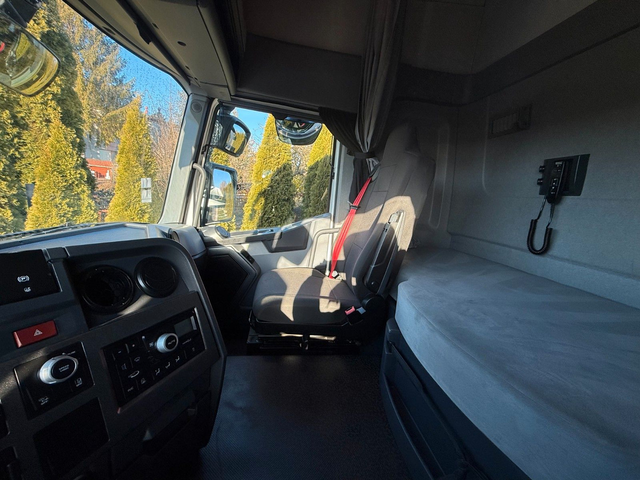 Влекач Renault T 460 /  VIN KD: снимка 9