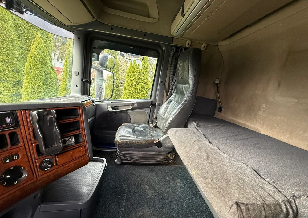 Влекач Scania R420 RETARDER PÓŁ-AUTOMAT: снимка 9 Влекач Scania R420 RETARDER PÓŁ-AUTOMAT: снимка 9