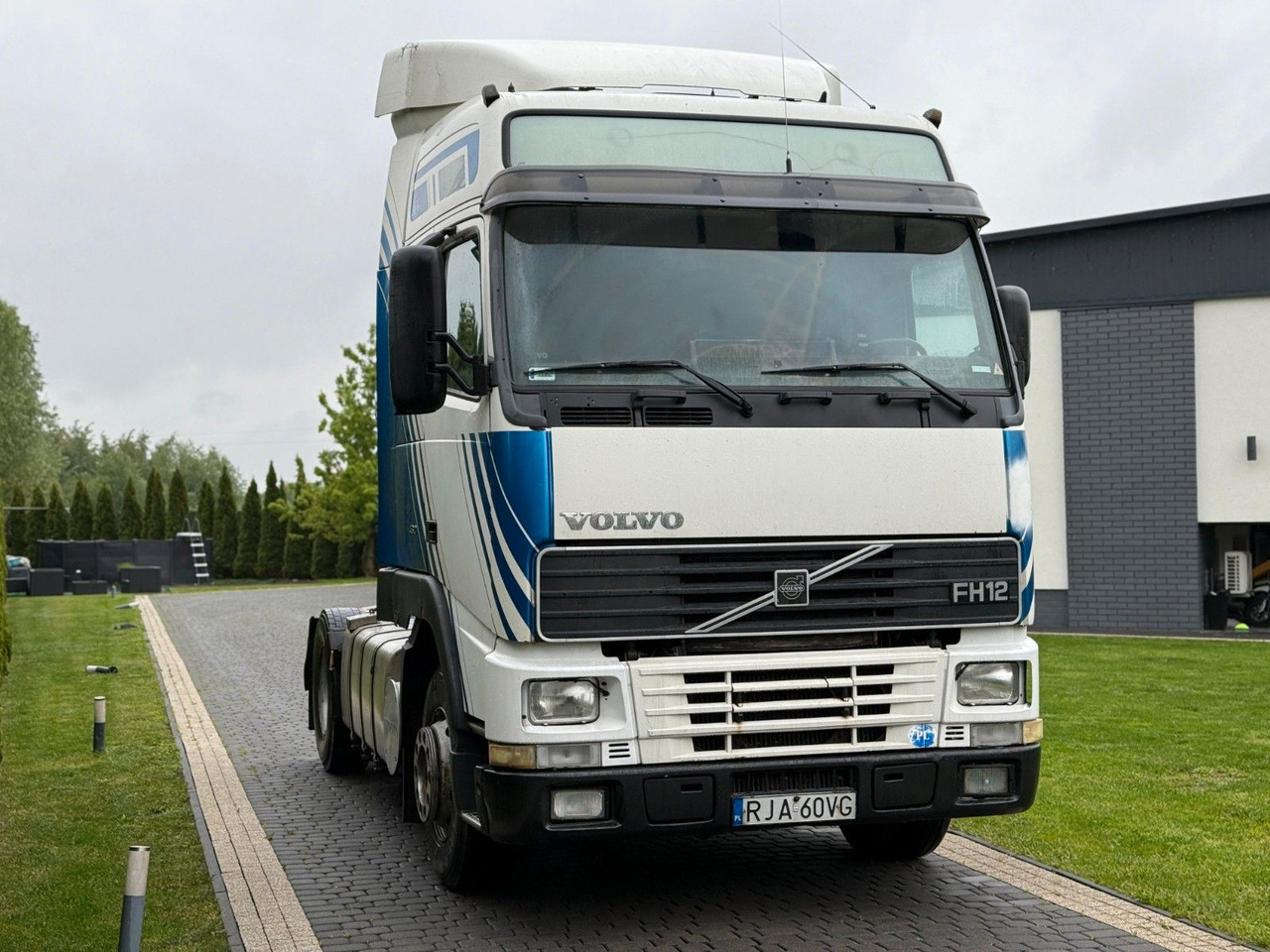 Volvo FH 460 XL - Влекач: снимка 3 Volvo FH 460 XL - Влекач: снимка 3