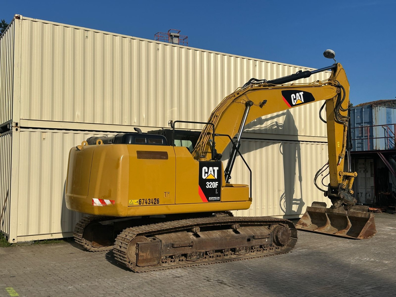 Верижен багер CAT 320FL / 2017 BJ / 9.933 H / Deutsche Maschine: снимка 6