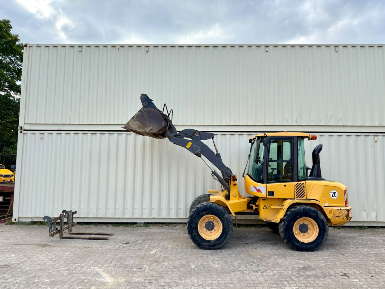 Volvo L30G / 2014 BJ / Klappschaufel + Gabel - Колесен товарач: снимка 3 Volvo L30G / 2014 BJ / Klappschaufel + Gabel - Колесен товарач: снимка 3