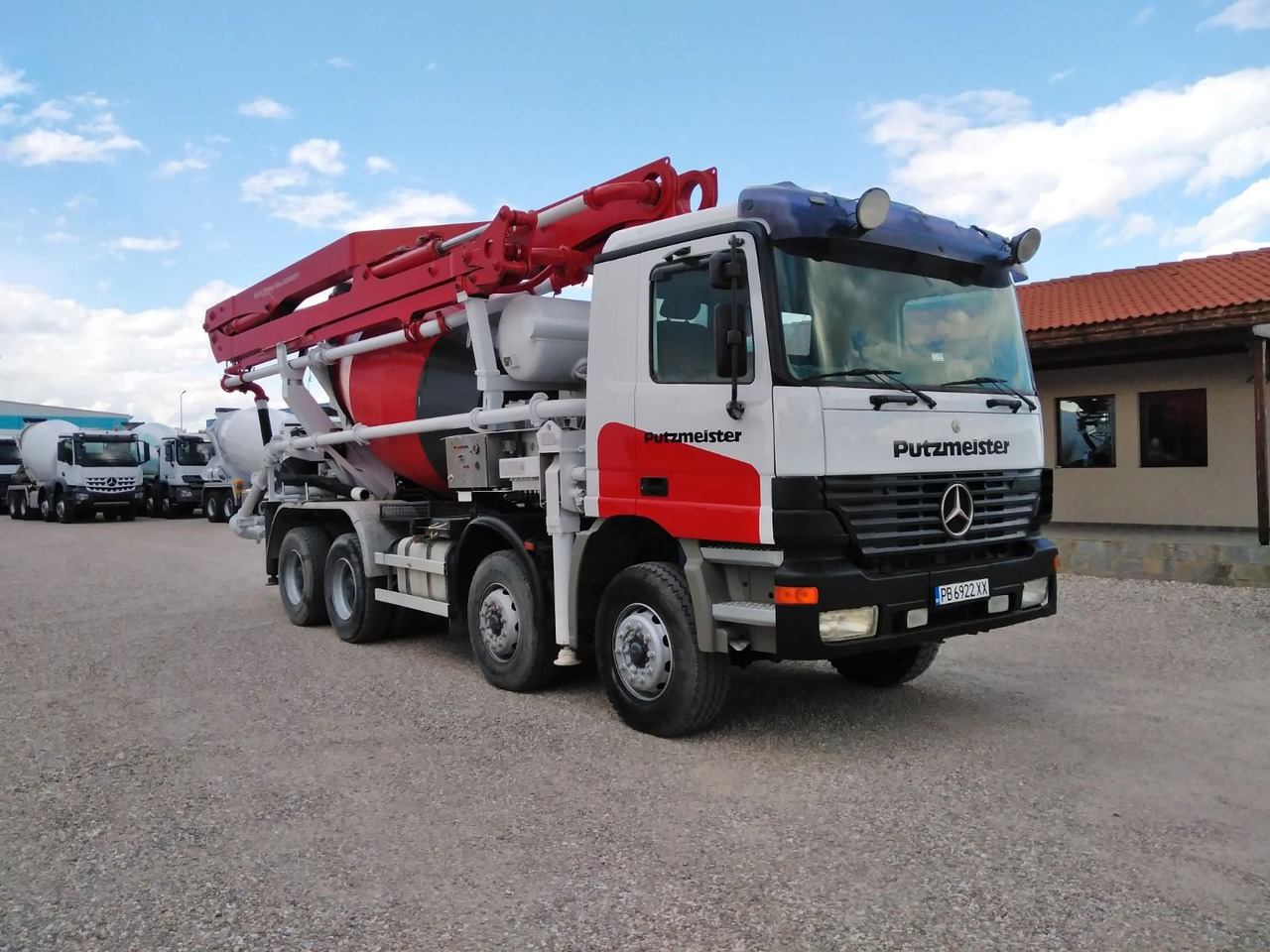 Mercedes-Benz ACTROS 3240 Putzmeister 26.67S - Бетон помпа: снимка 1 Mercedes-Benz ACTROS 3240 Putzmeister 26.67S - Бетон помпа: снимка 1