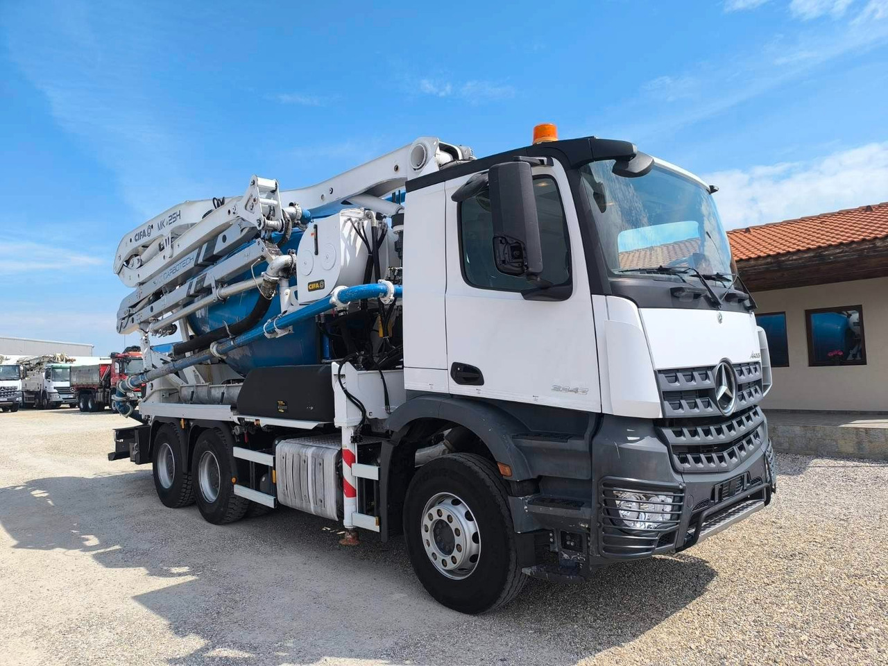Mercedes-Benz AROCS 3342 CIFA MK25H - Бетон помпа: снимка 1 Mercedes-Benz AROCS 3342 CIFA MK25H - Бетон помпа: снимка 1