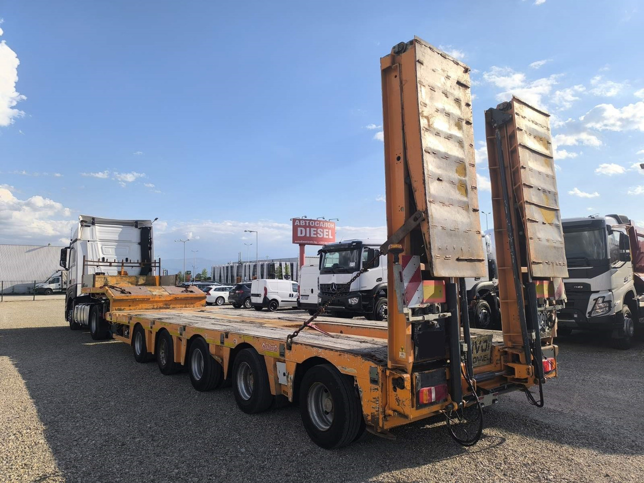NOOTEBOOM MCO-85-05V - Нискорамна площадка полуремарке: снимка 3 NOOTEBOOM MCO-85-05V - Нискорамна площадка полуремарке: снимка 3
