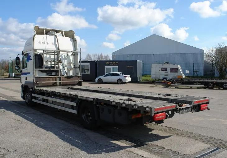 DAF CF 410 EURO 6 Laweta - Platforma super stan - Бордови камион: снимка 5 DAF CF 410 EURO 6 Laweta - Platforma super stan - Бордови камион: снимка 5