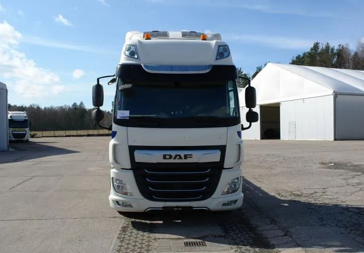 DAF CF 410 EURO 6 Laweta - Platforma super stan - Бордови камион: снимка 2 DAF CF 410 EURO 6 Laweta - Platforma super stan - Бордови камион: снимка 2