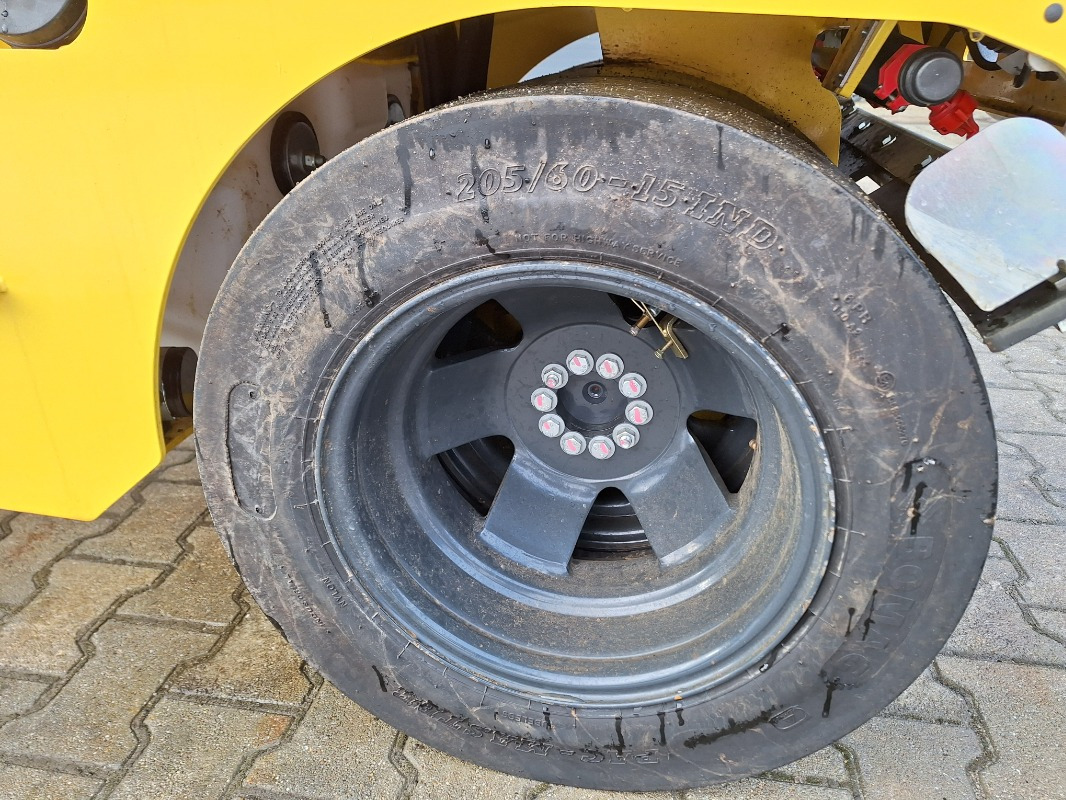 BOMAG DE BW 100 AC-5 Stage V/Tier 4f - Валяк: снимка 2 BOMAG DE BW 100 AC-5 Stage V/Tier 4f - Валяк: снимка 2
