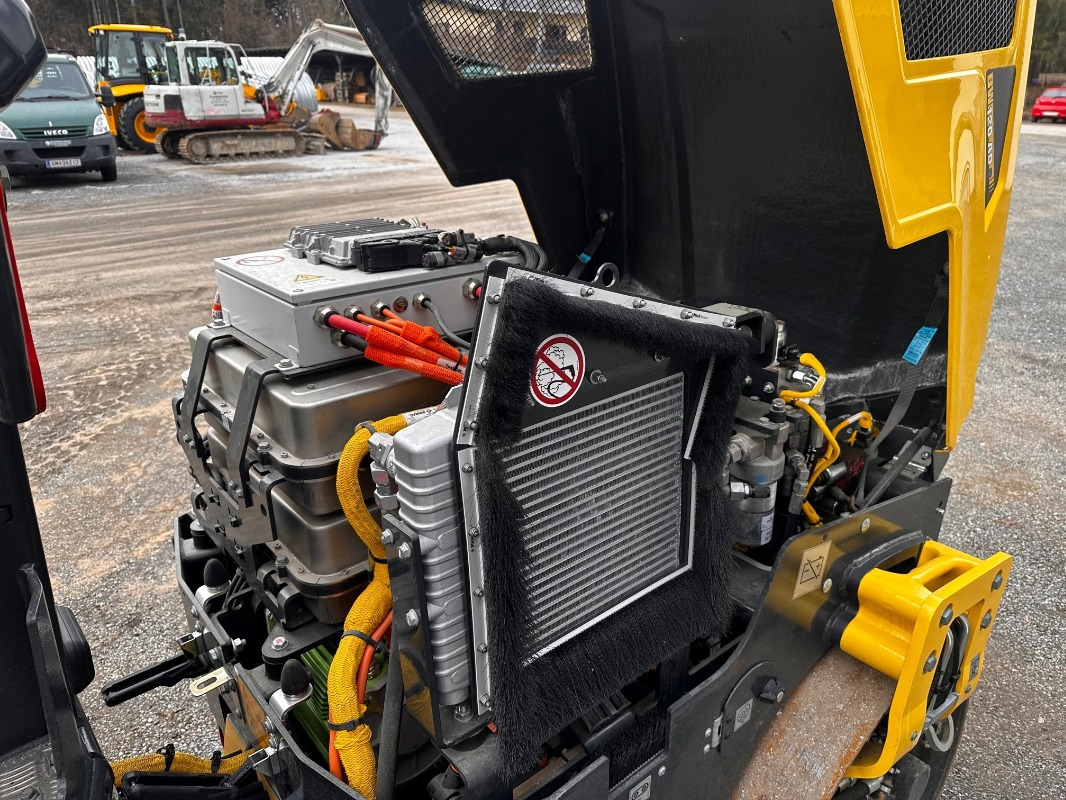 BOMAG DE BW 120 ADe-5 - Валяк: снимка 4 BOMAG DE BW 120 ADe-5 - Валяк: снимка 4