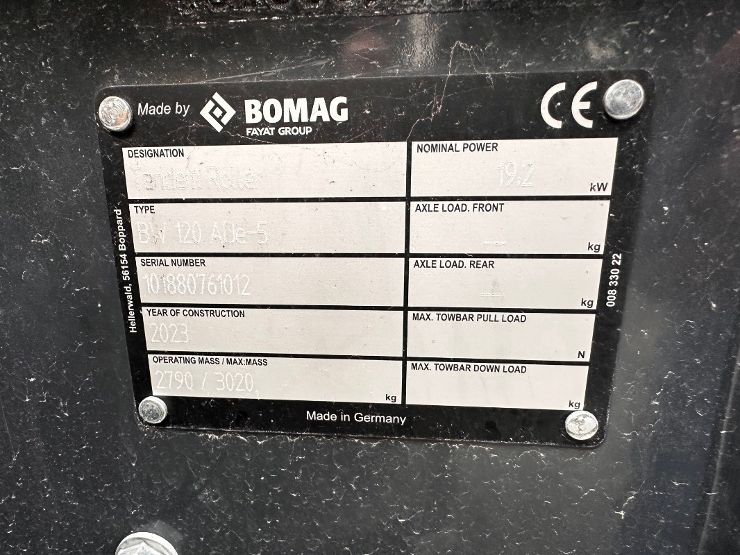 BOMAG DE BW 120 ADe-5 - Валяк: снимка 2 BOMAG DE BW 120 ADe-5 - Валяк: снимка 2