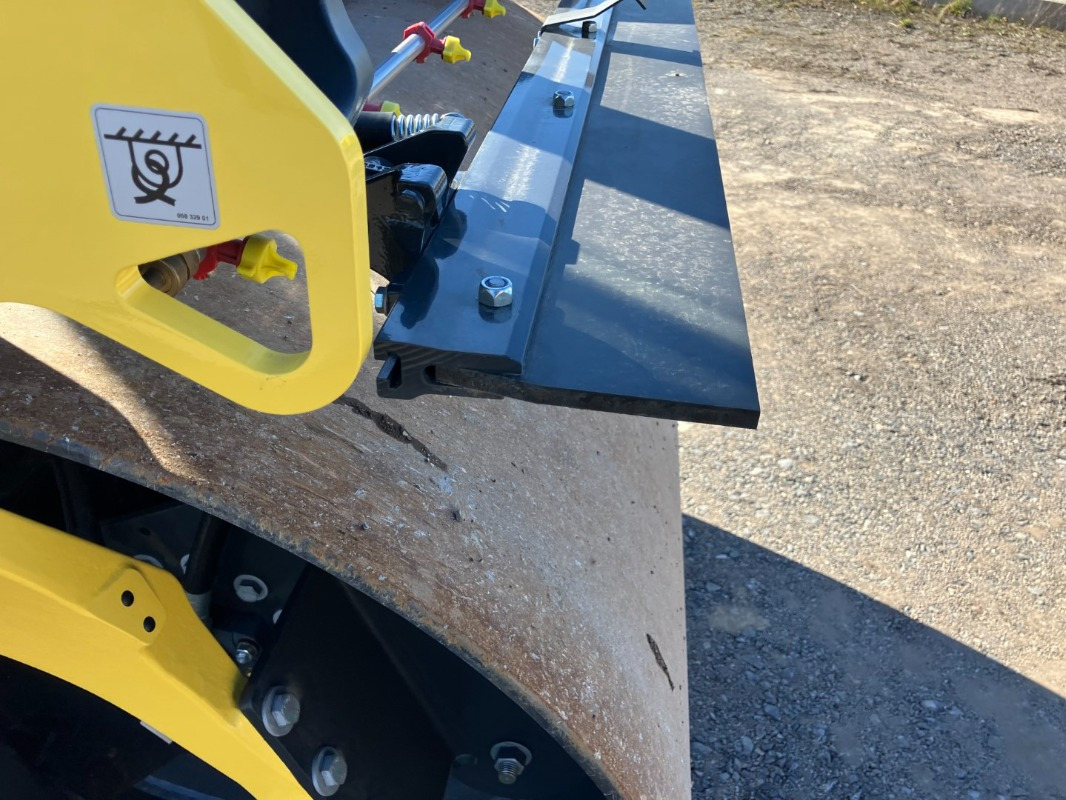 Пътен валяк BOMAG DE BW 141 AD-50  Stage IIIa / Tier3: снимка 20