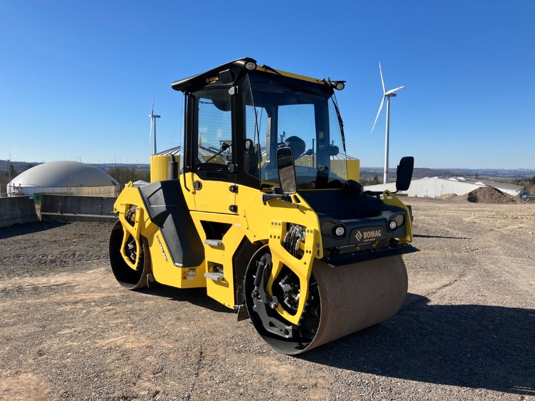 Пътен валяк BOMAG DE BW 141 AD-50  Stage IIIa / Tier3: снимка 26