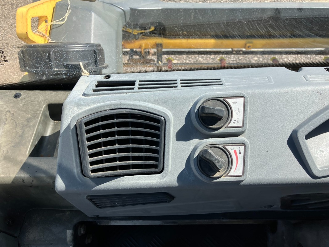 BOMAG DE BW 161 AD-5  Stage IIIb/Tier 4i - Пътен валяк: снимка 4 BOMAG DE BW 161 AD-5  Stage IIIb/Tier 4i - Пътен валяк: снимка 4