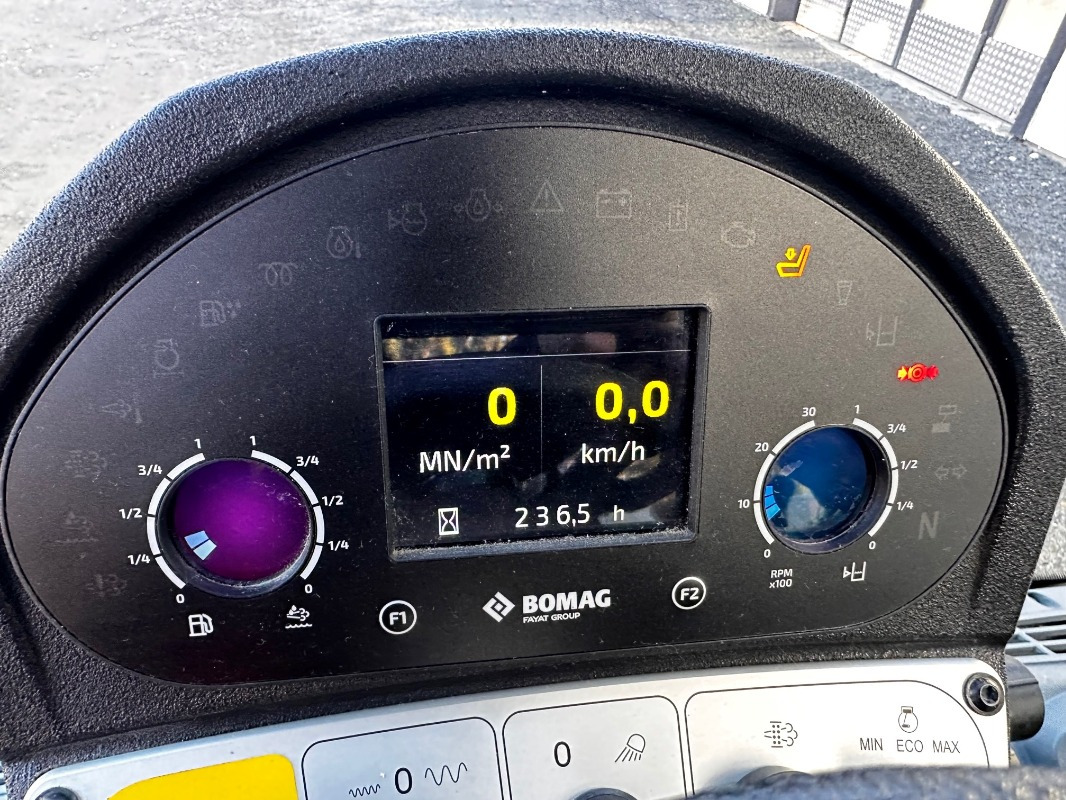 BOMAG DE BW 177 BVC-5 Stage V/Tier 4f - Компактор: снимка 3 BOMAG DE BW 177 BVC-5 Stage V/Tier 4f - Компактор: снимка 3