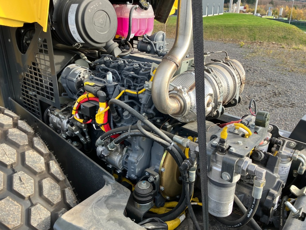 BOMAG DE BW 177 D-5 Stage V/Tier 4f - Валяк: снимка 5 BOMAG DE BW 177 D-5 Stage V/Tier 4f - Валяк: снимка 5